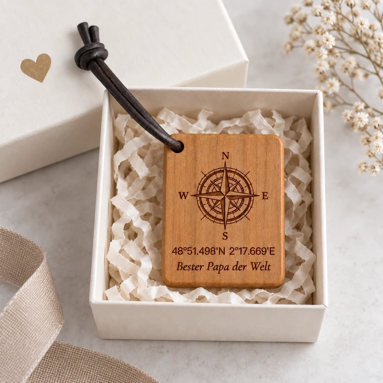 Kompass-Schlüsselanhänger mit Gravur für Papa – Geschenkpräsentation, Bester Papa der Welt