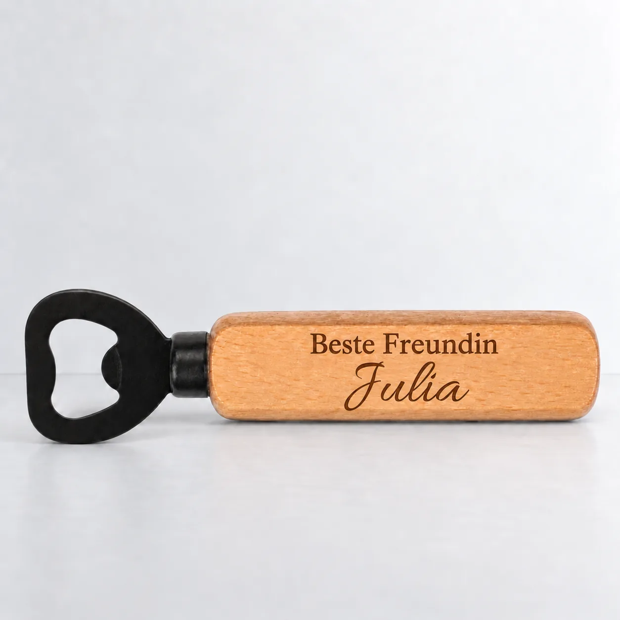 Personalisierter Holz-Flaschenöffner mit Gravur – Für die beste Freundin – Produktansicht