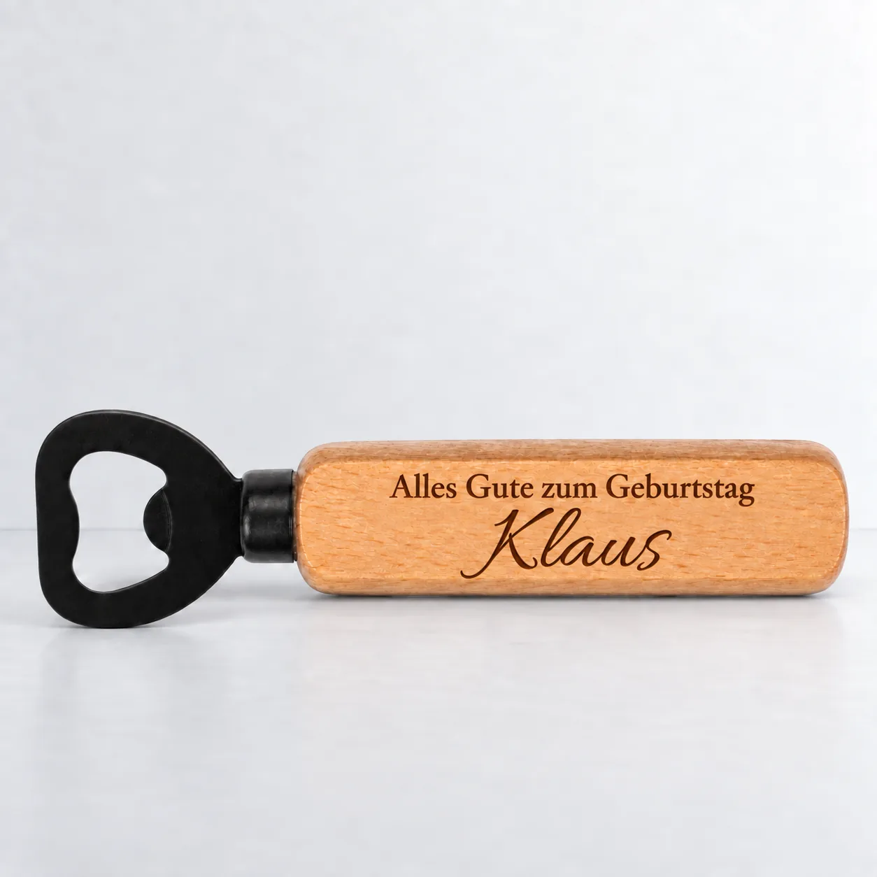 Personalisierter Holz-Flaschenöffner mit Gravur – Zum Geburtstag – Produktansicht